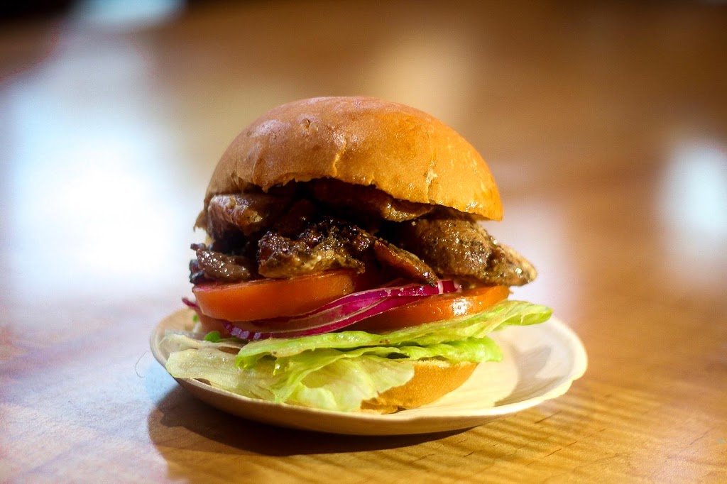 U Jerk | restaurant | 850 Euclid Ave, Cleveland, OH 44114, USA | 2166750022 OR +1 216-675-0022