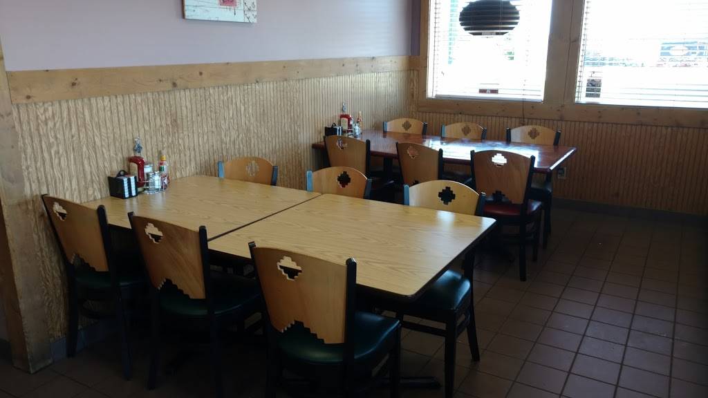 Trucks Place Restaurant | restaurant | 383 US-45, Birnamwood, WI 54414, USA | 7154493829 OR +1 715-449-3829