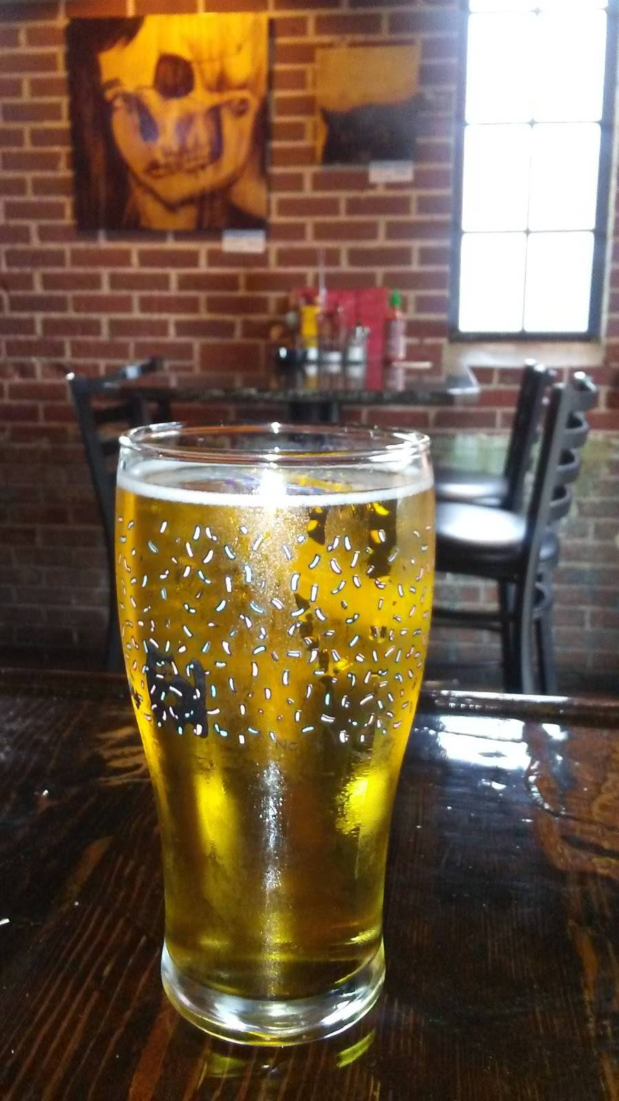 Diesel Filling Station | restaurant | 870 North Highland Avenue Northeast, Atlanta, GA 30306, USA | 4048151820 OR +1 404-815-1820