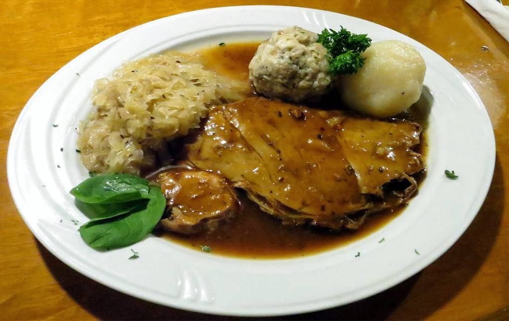 Old Hamburg Schnitzelhaus | restaurant | 3246 E Bay Dr, Holmes Beach, FL 34217, United States | 9417781320 OR +1 941-778-1320