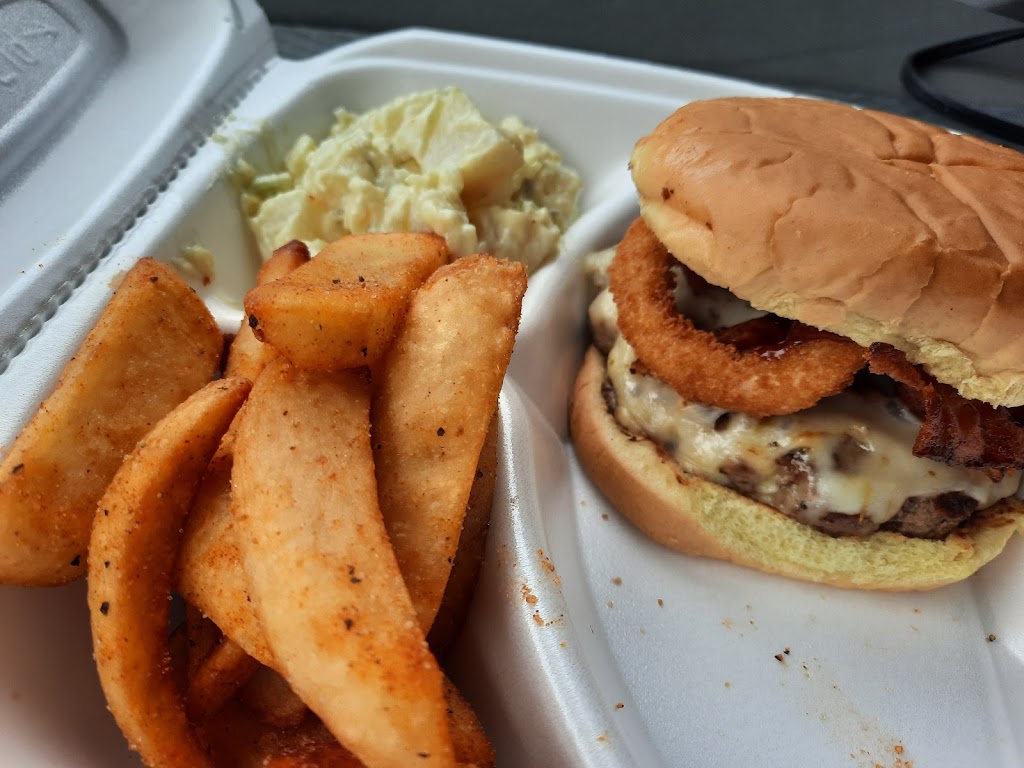 The Freckled Fox Food Truck | restaurant | 109 West St, Caldwell, OH 43724, USA | 7405812690 OR +1 740-581-2690