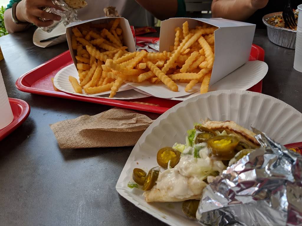 The Halal Guys | restaurant | 2268 S University Dr, Davie, FL 33324, USA | 9549471817 OR +1 954-947-1817