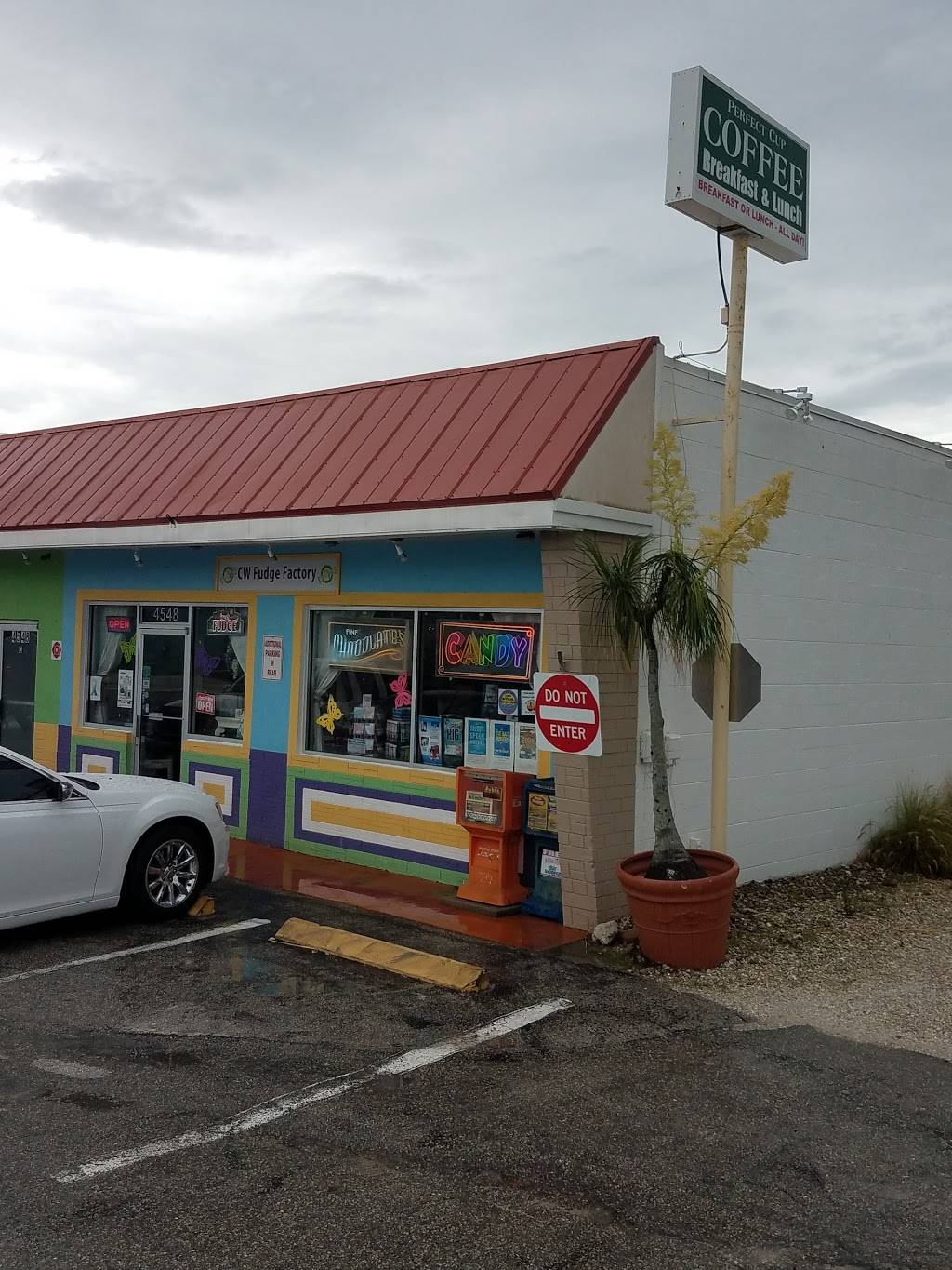 Perfect Cup | cafe | 4548 Pine Island Rd, Matlacha, FL 33993, USA | 2392834447 OR +1 239-283-4447