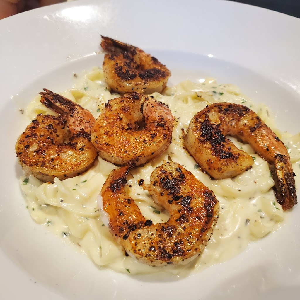 Red House at Hayden Lake | restaurant | 9891 N Lakeview Dr, Hayden Lake, ID 83835, USA | 2087190986 OR +1 208-719-0986