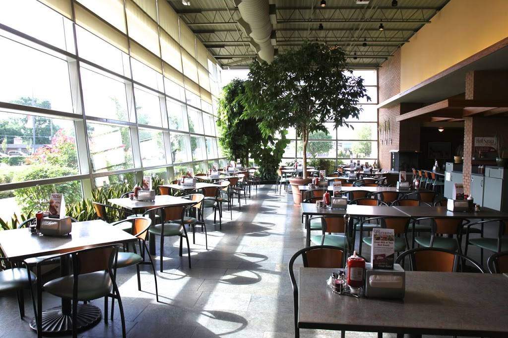 The Patio | restaurant | 9100 S Harlem Ave, Bridgeview, IL 60455, USA | 7085982099 OR +1 708-598-2099