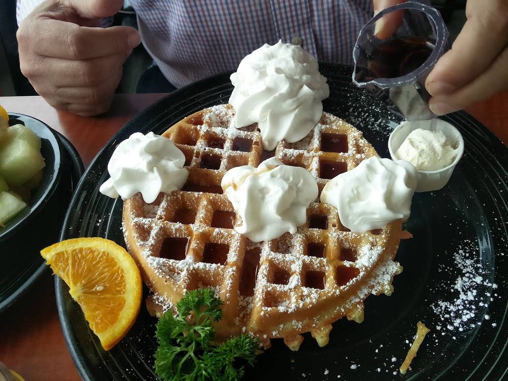 Los Gatos Cafe Uptown | restaurant | 15662 Los Gatos Blvd, Los Gatos, CA 95032, USA | 4083560600 OR +1 408-356-0600