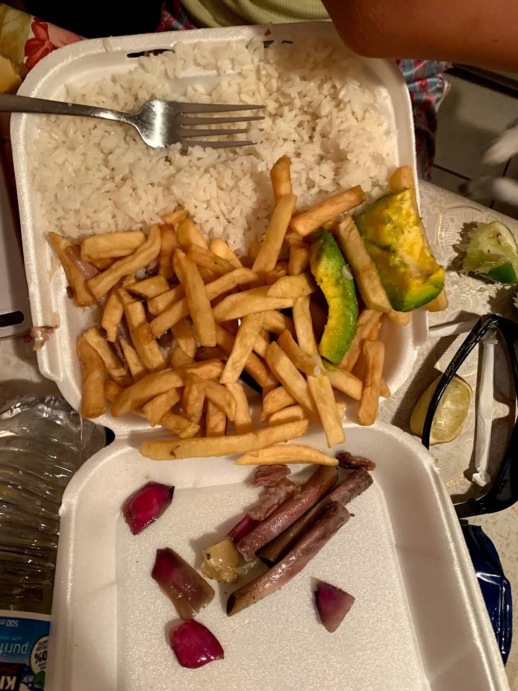 El Castillo De Las Frutas | restaurant | 1101 W Flagler St, Miami, FL 33130, USA | 3055483800 OR +1 305-548-3800