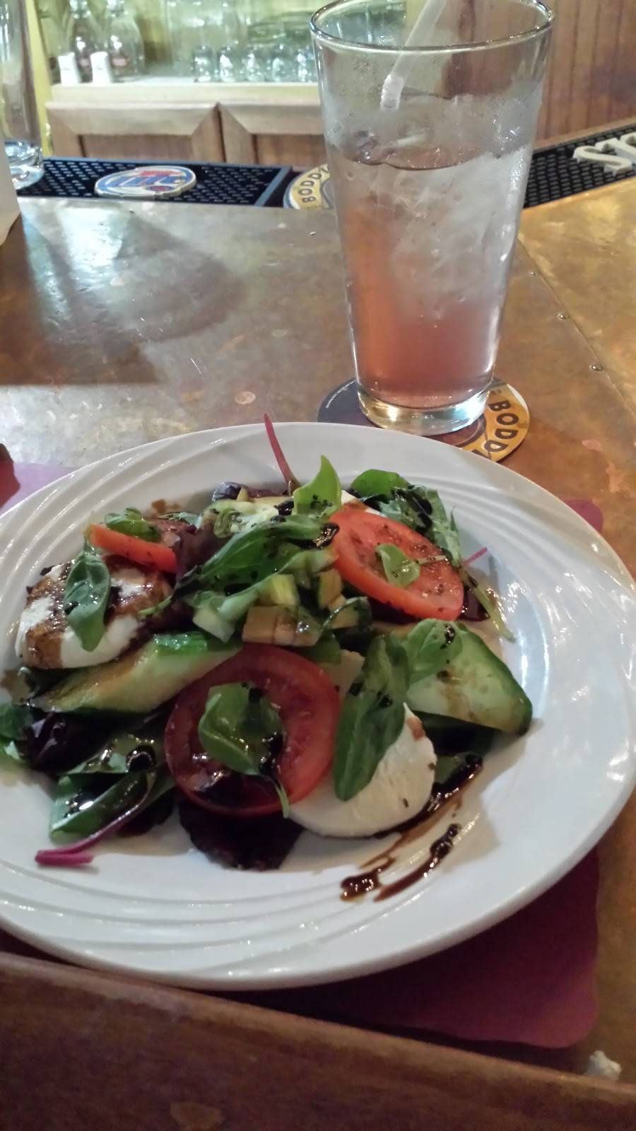 The Copper Stallion | restaurant | 538 Main St, Sturbridge, MA 01518, USA | 5083472100 OR +1 508-347-2100