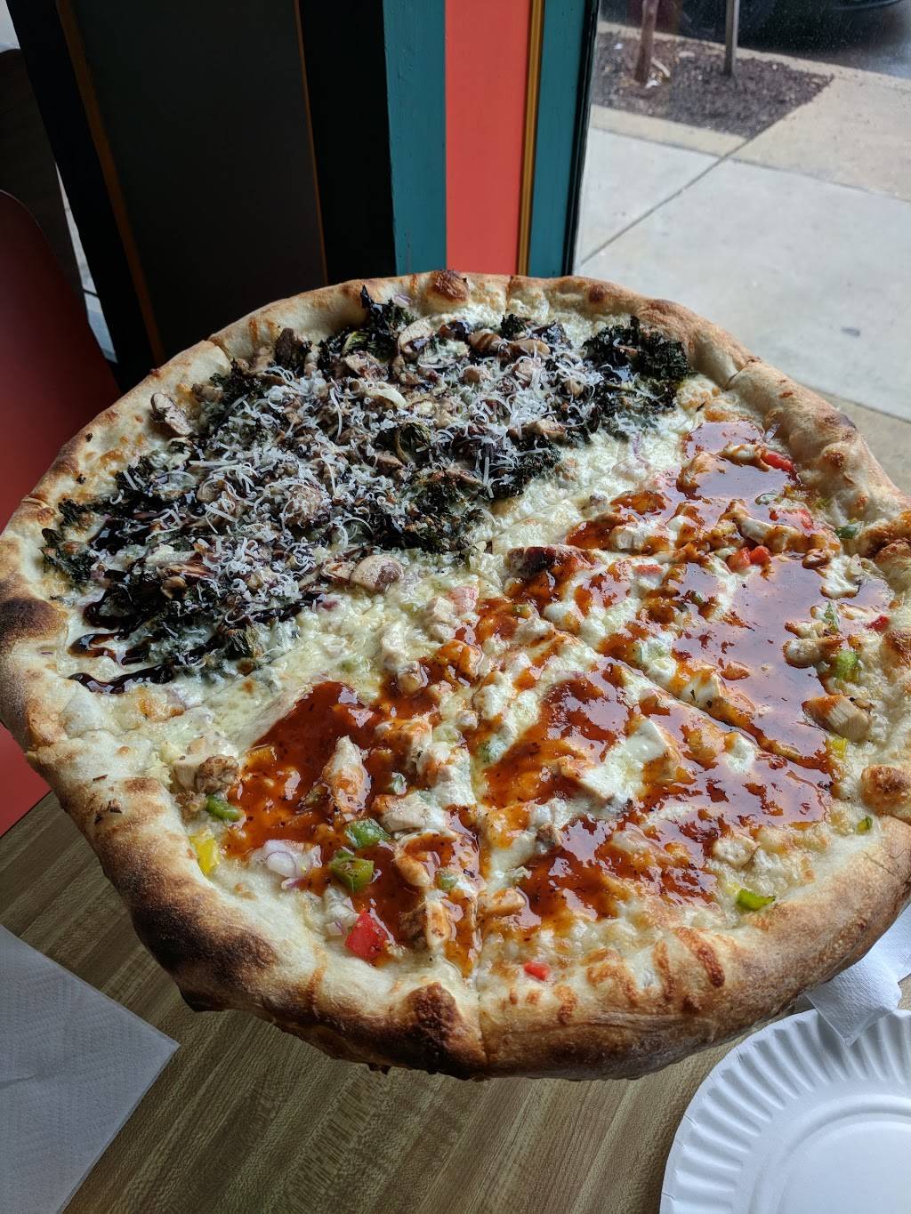 Pizza Dads | restaurant | 2843 W Girard Ave, Philadelphia, PA 19130, USA | 2157633237 OR +1 215-763-3237