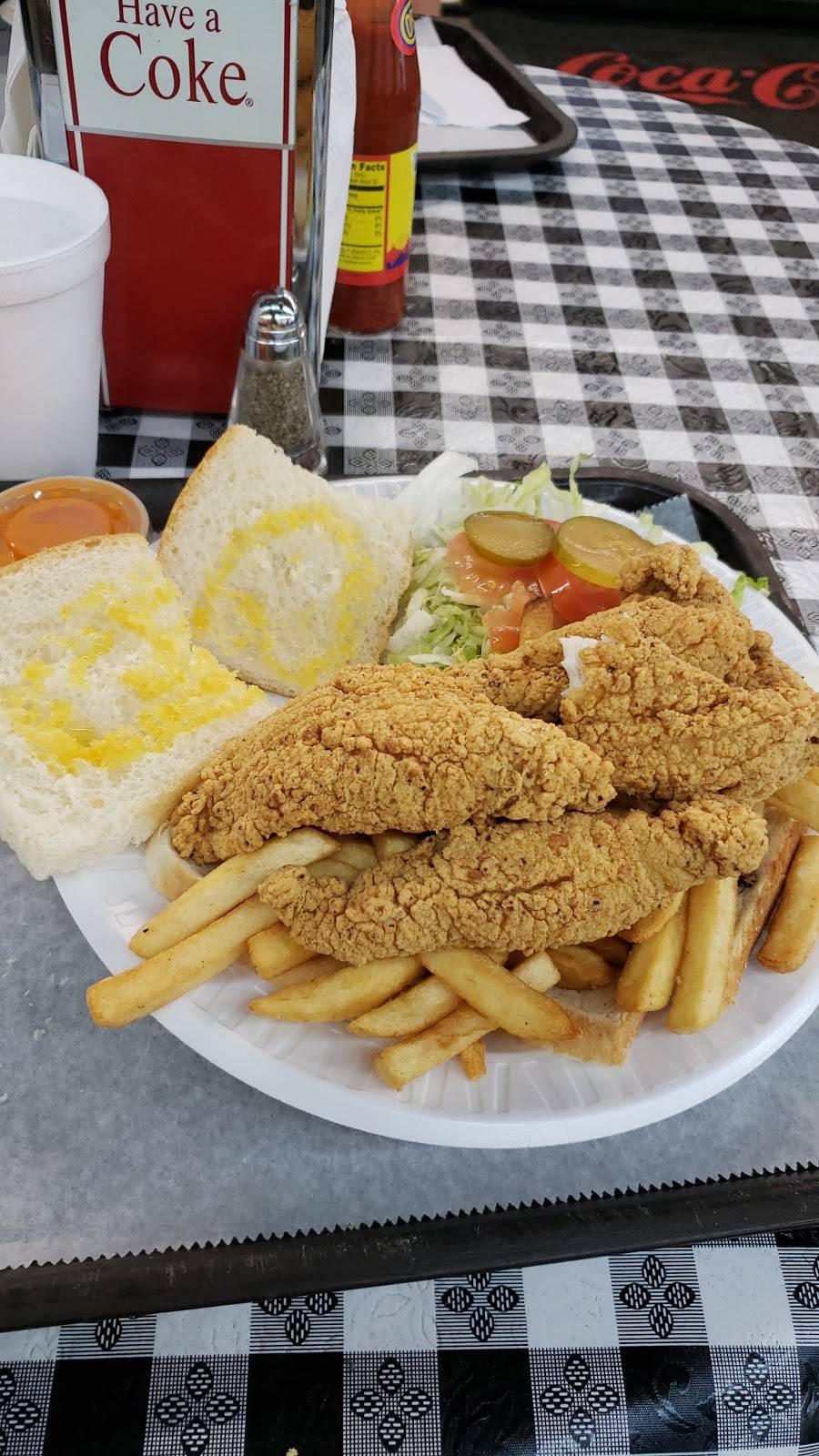 Red Wagon Poboys | restaurant | 6611 Jefferson Hwy, Harahan, LA 70123, USA | 5047373610 OR +1 504-737-3610