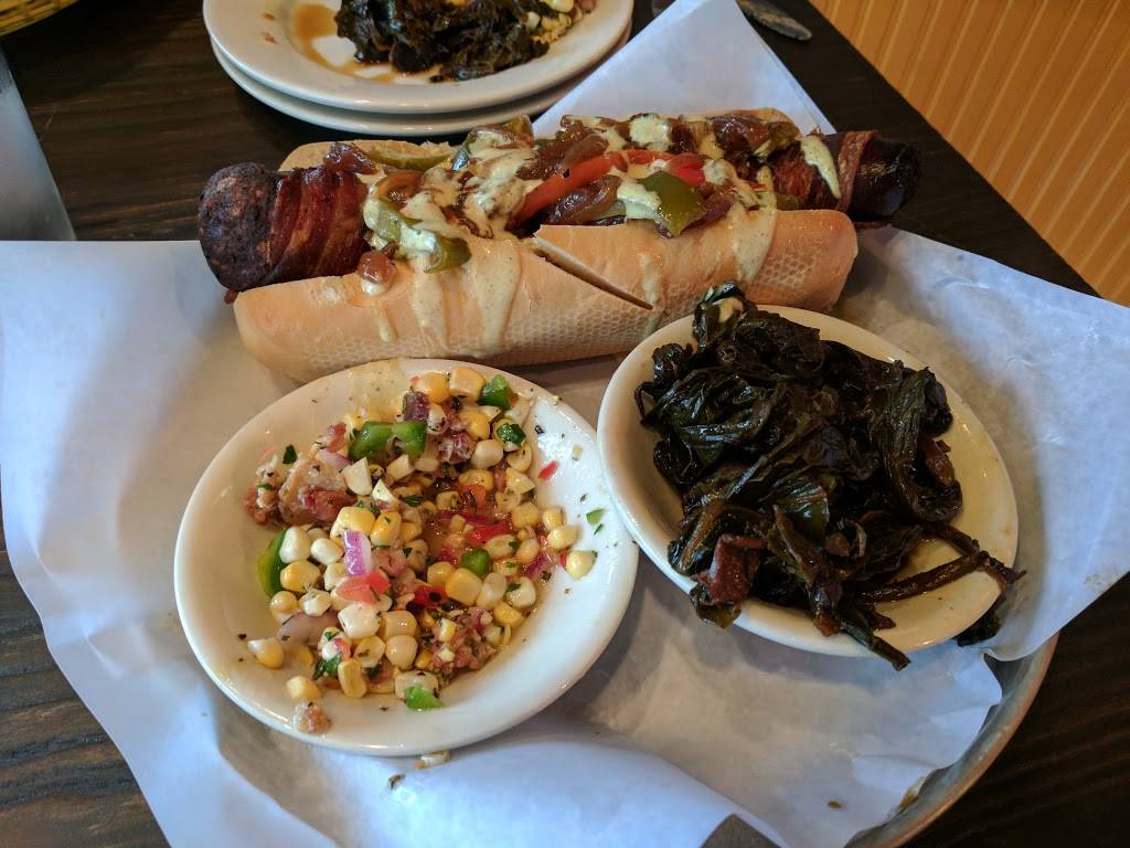 Blackstrap BBQ | restaurant | 47 Woodside Ave, Winthrop, MA 02152, USA | 6172071783 OR +1 617-207-1783