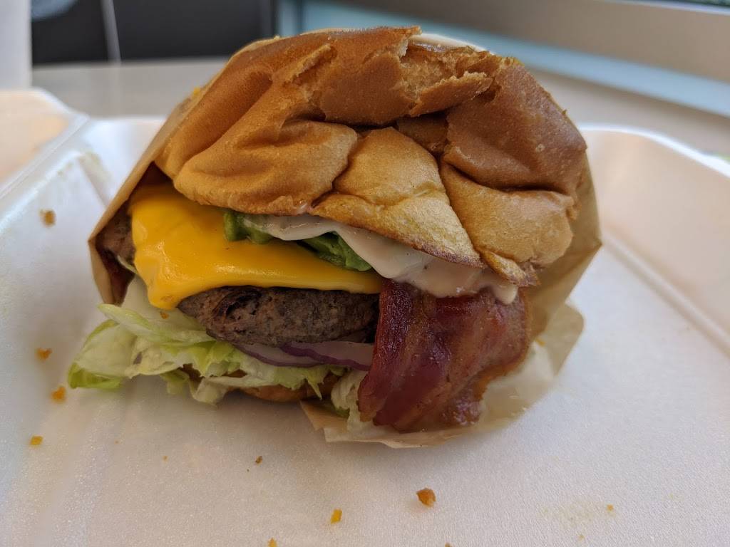 R Burgers | restaurant | 6231 Valley Springs Pkwy, Riverside, CA 92507, USA | 9516531245 OR +1 951-653-1245