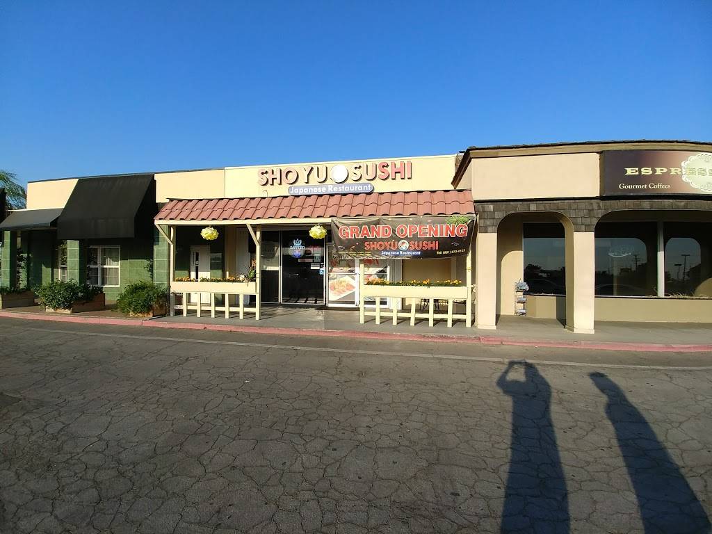 Shoyu Sushi Japanese Restaurant | restaurant | 3605 Mt Vernon Ave, Bakersfield, CA 93306, USA | 6615730123 OR +1 661-573-0123