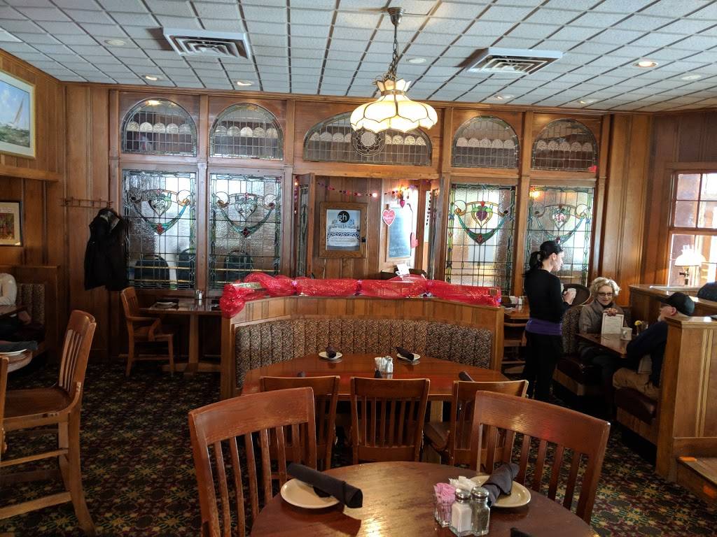 Tavern At Coventry | restaurant | 5745 Coventry Ln, Fort Wayne, IN 46804, USA | 2604592893 OR +1 260-459-2893