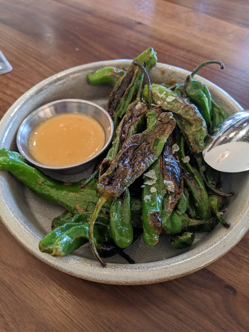 The Henry | restaurant | 1031 Orange Ave, Coronado, CA 92118, USA | 6197621022 OR +1 619-762-1022