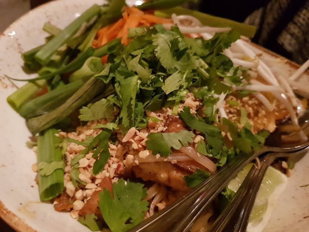 P.F. Changs | restaurant | 3710 U.S. 9 Ste 2817, Freehold Township, NJ 07728, USA | 7323081840 OR +1 732-308-1840