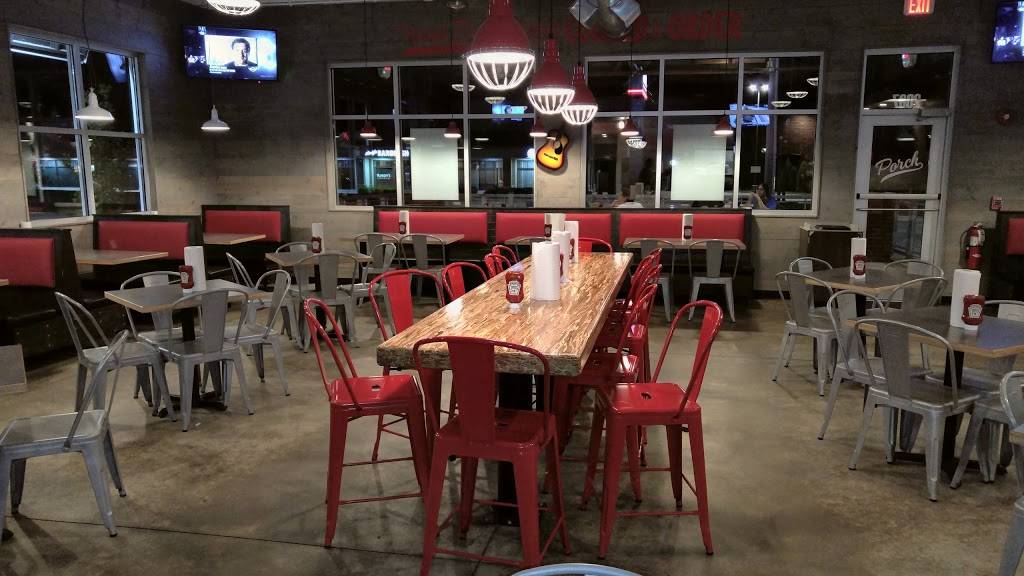 Slim Chickens | restaurant | 2037 S Neil St, Champaign, IL 61820, USA | 2173567546 OR +1 217-356-7546