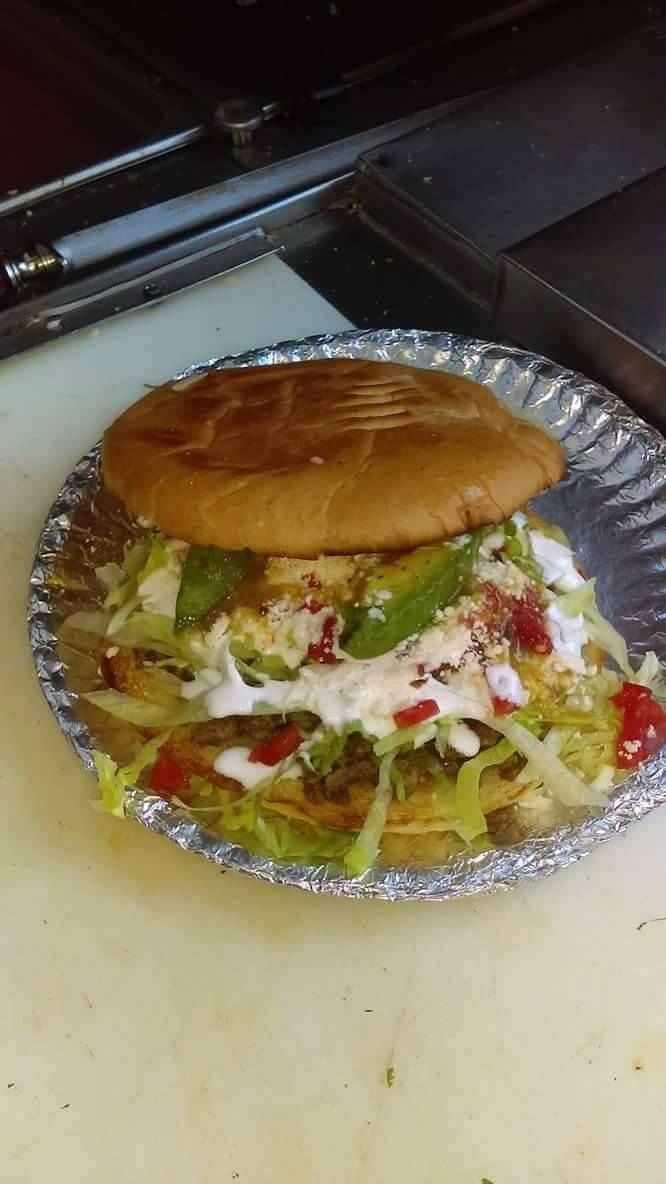 Taco Truck REY de REYES | restaurant | 110 Angelus St, Turlock, CA 95380, USA | 2092410866 OR +1 209-241-0866