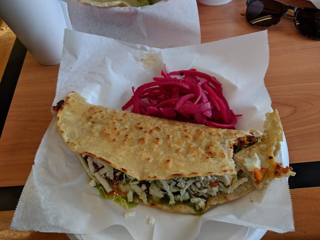 Antojitos Doña Julia | restaurant | 1447 W 1000 N, Salt Lake City, UT 84116, USA | 8016373268 OR +1 801-637-3268