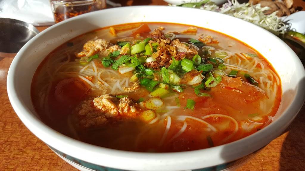 Kim Huong Vietnamese and Chinese Restaurant | restaurant | 17311 E McFadden Ave, Tustin, CA 92780, USA | 7148386651 OR +1 714-838-6651