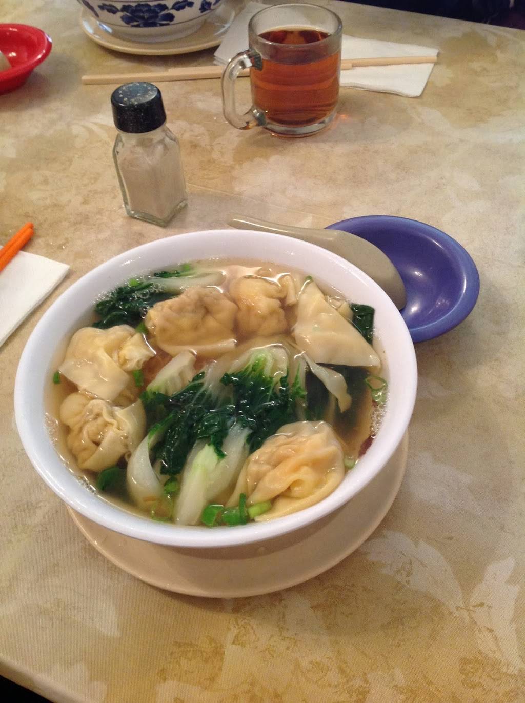 Just Won Ton | restaurant | 1241 Vicente St, San Francisco, CA 94116, USA | 4156812999 OR +1 415-681-2999