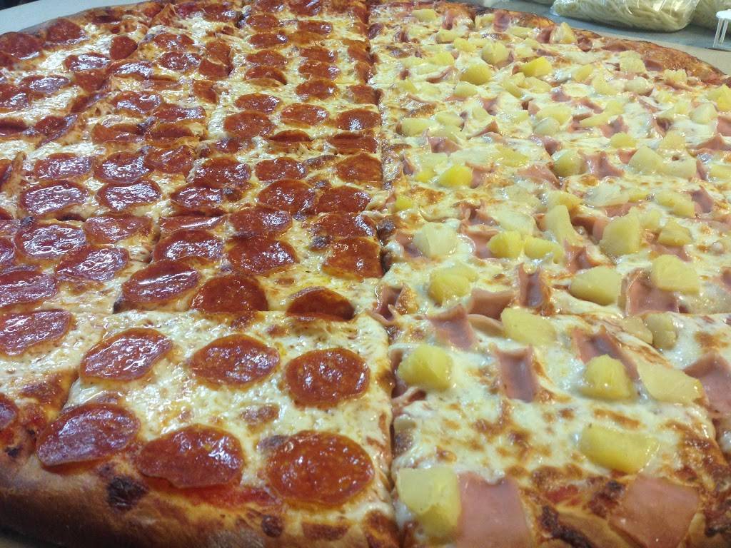 Pizerías Pizza Fagos | bakery | Misión Santiago 5421, Salvatierra, Tijuana, B.C., Mexico | 016646364227 OR +52 664 636 4227