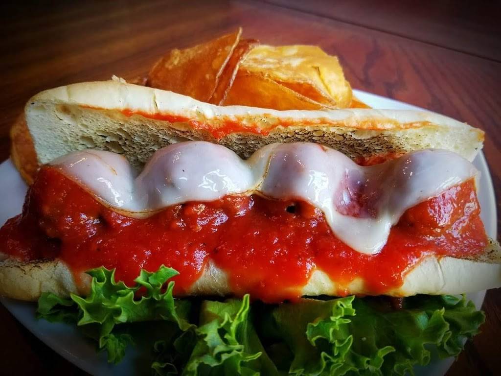 The Wright Place Saloon | restaurant | 44 Main St, Black River Falls, WI 54615, USA | 7156700004 OR +1 715-670-0004