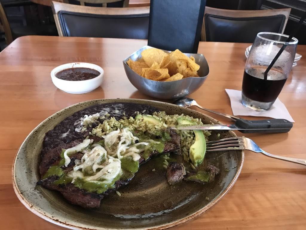 Cantina Laredo | restaurant | 4546 Belt Line Rd, Dallas, TX 75244, USA | 9724580962 OR +1 972-458-0962