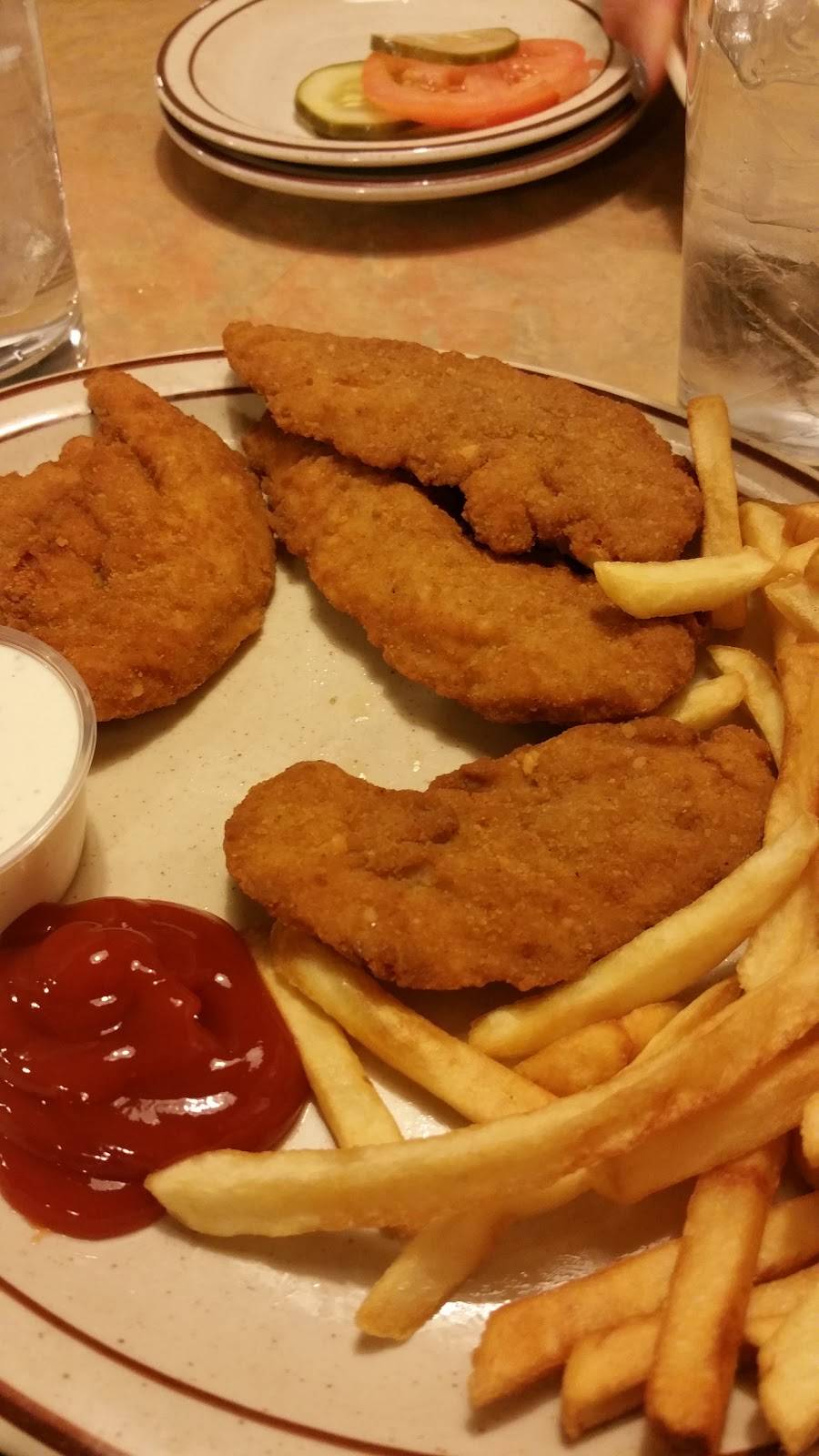 Golden Basket | restaurant | 32286 Woodward Ave, Royal Oak, MI 48073, USA | 2485491588 OR +1 248-549-1588