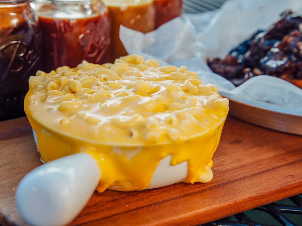 Brothers BBQ | restaurant | A Gates near A71 Denver International Airport, Denver, CO 80249, USA | 7207892249 OR +1 720-789-2249