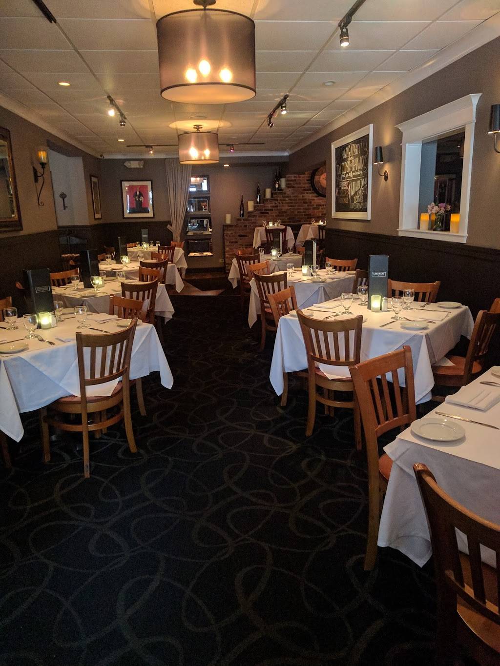 Chadwicks American Chop House & Bar | restaurant | 49 Front St, Rockville Centre, NY 11570, USA | 5167667800 OR +1 516-766-7800