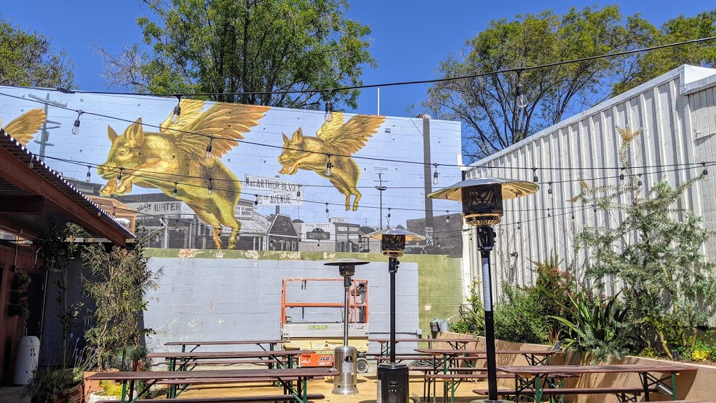 Ghost Town Brewing | restaurant | 3506 MacArthur Blvd, Oakland, CA 94619, USA | 5102276009 OR +1 510-227-6009