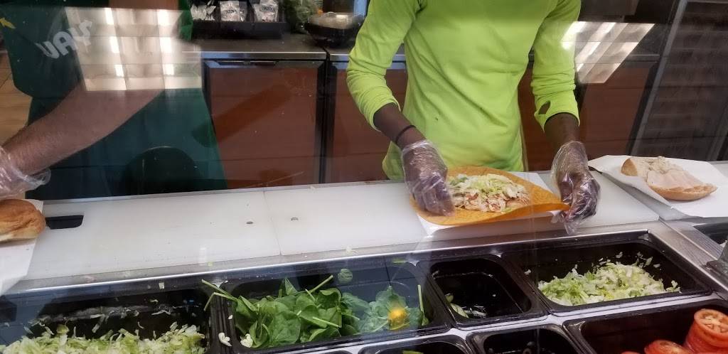 Subway | meal takeaway | 1641 S Jefferson Ave Suite E, St. Louis, MO 63104, USA | 3147711444 OR +1 314-771-1444