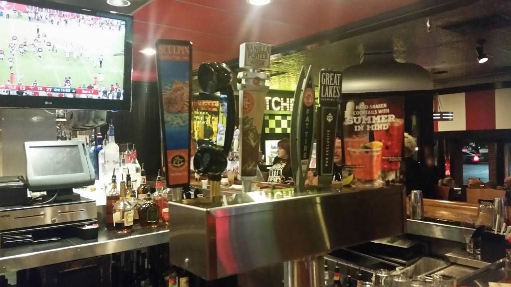 TGI Fridays | restaurant | 4635 Dressler Rd NW, Canton, OH 44718, USA | 3304938443 OR +1 330-493-8443