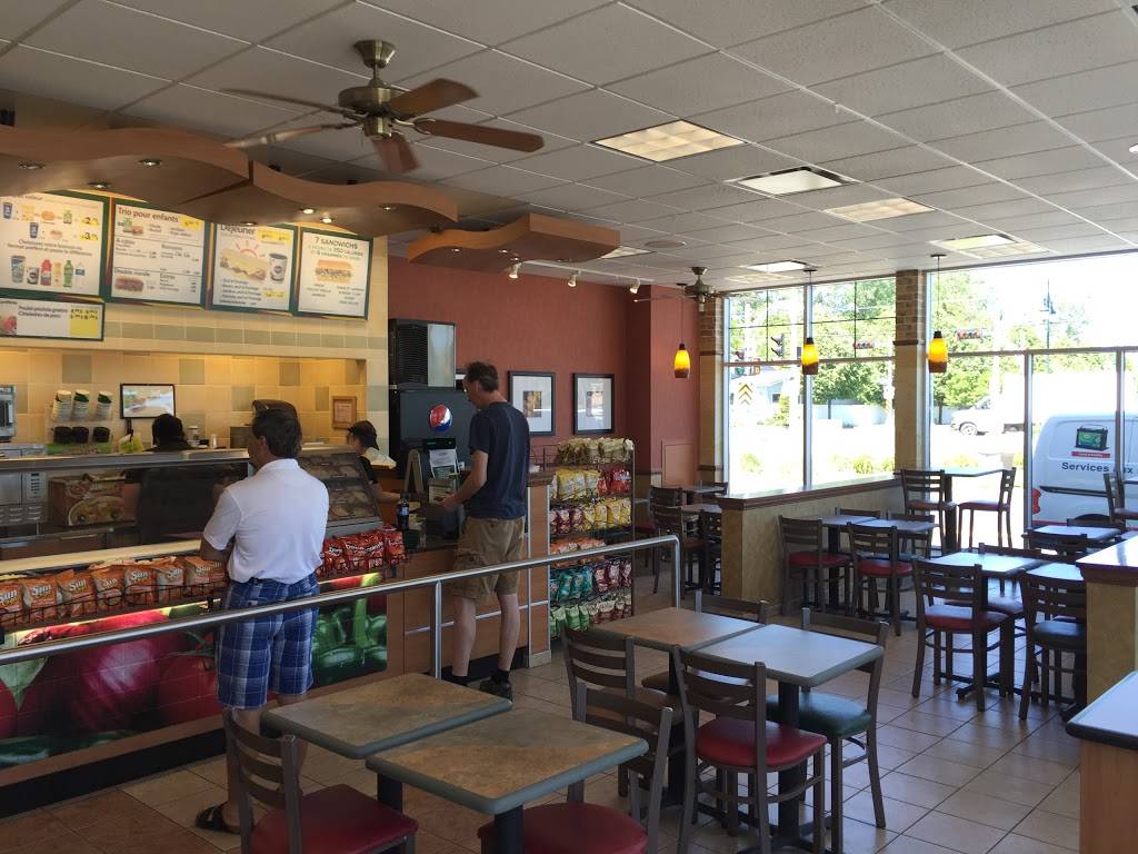 Subway | restaurant | 1080 Rang Saint-François, Terrebonne, QC J6Y 1Z5, Canada | 4504198311 OR +1 450-419-8311