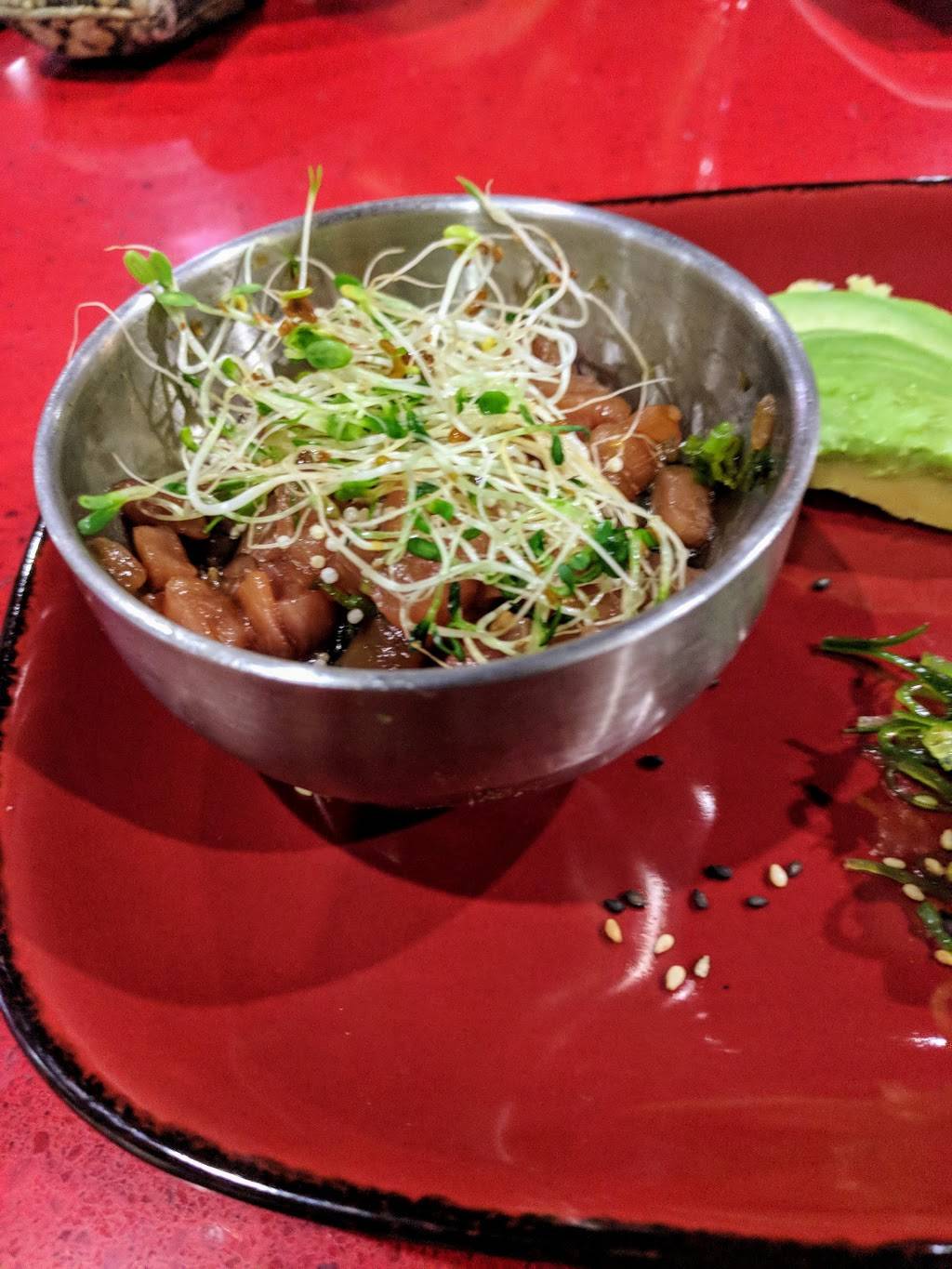 Red Bar Sushi | restaurant | 16 E Washington St, Middleburg, VA 20117, USA | 5403268900 OR +1 540-326-8900