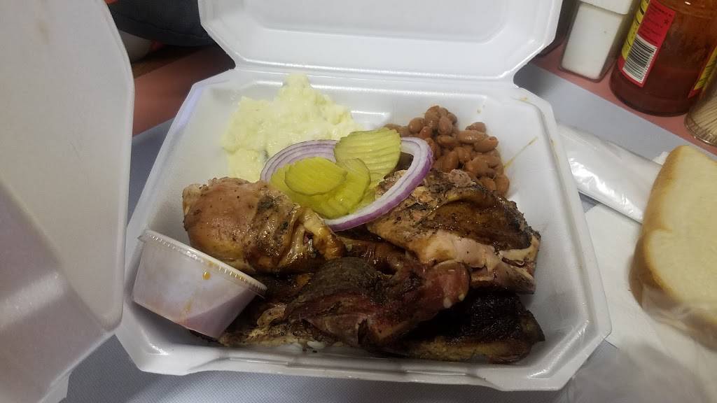 Larrys Countrystyle BBQ | restaurant | 710 W Main St, Madisonville, TX 77864, USA | 9363487487 OR +1 936-348-7487