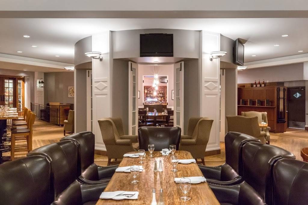 Bistro La Seigneurie | restaurant | 392 Rue Notre Dame, Montebello, QC J0V 1L0, Canada | 8194236341 OR +1 819-423-6341