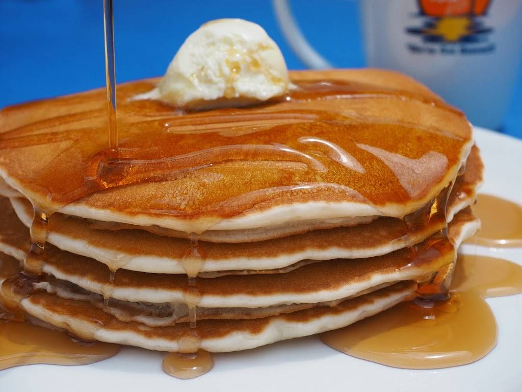 The Broken Yolk Cafe | restaurant | 3577 Midway Dr, San Diego, CA 92110, USA | 6193589966 OR +1 619-358-9966