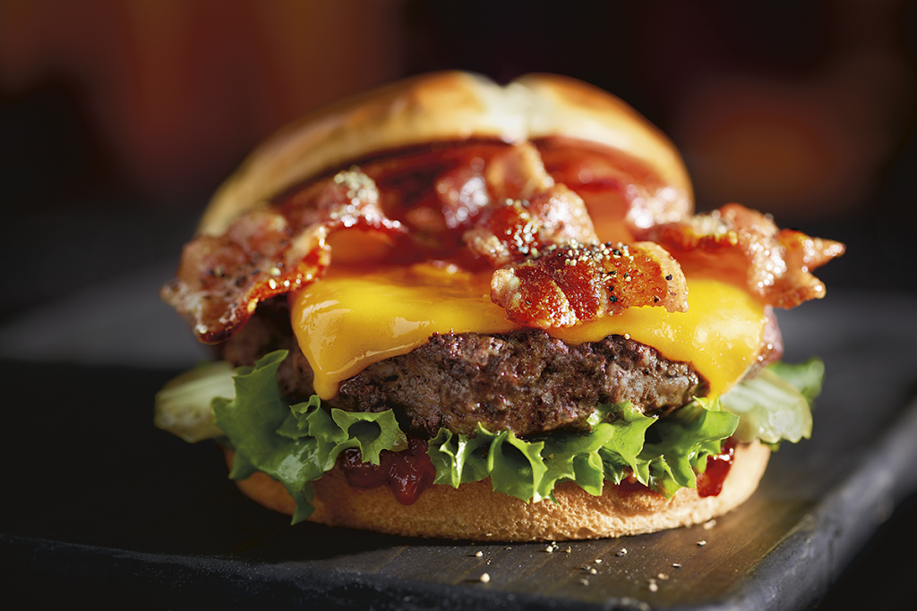Red Robin Gourmet Burgers and Brews | restaurant | 695 East Van Asche Dr, Fayetteville, AR 72703, USA | 4795213524 OR +1 479-521-3524