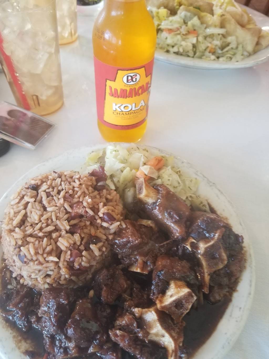 Elaines Kitchen | restaurant | 2717 Martin Luther King Jr Blvd, Dallas, TX 75215, USA | 2145651008 OR +1 214-565-1008