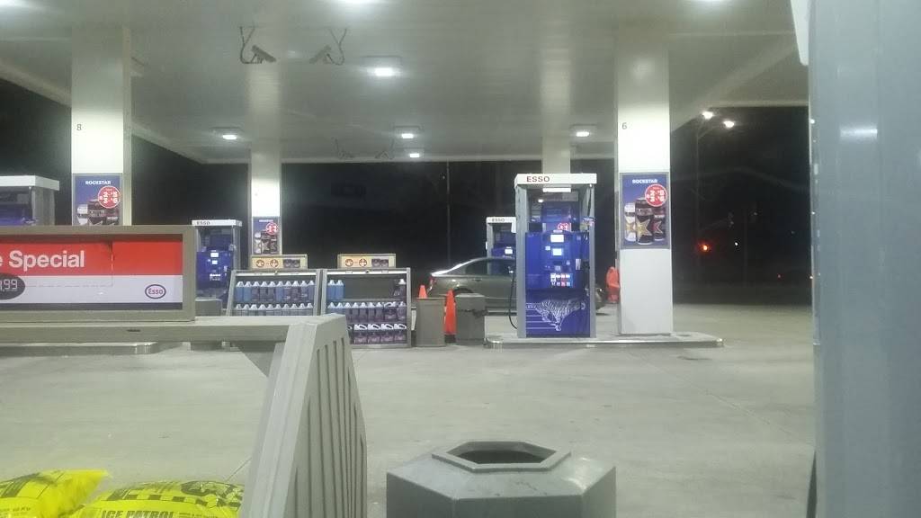 Esso | restaurant | 7025 Millcreek Dr, Mississauga, ON L5N 3R3, Canada | 9058144871 OR +1 905-814-4871