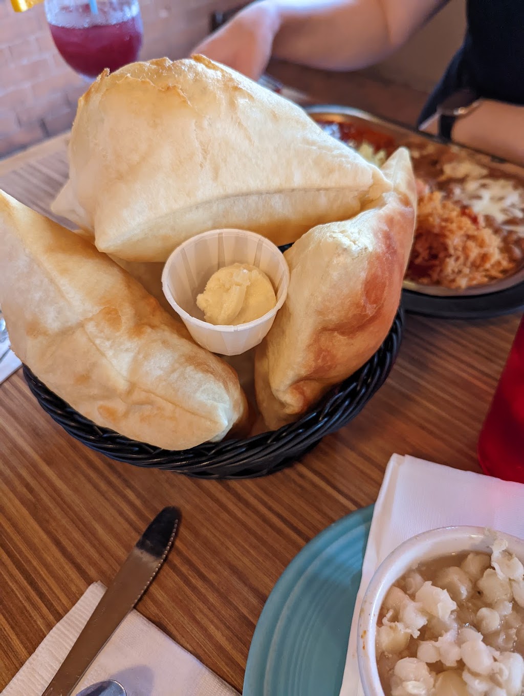 Tomasitas Santa Fe New Mexican Restaurant | restaurant | 500 S Guadalupe St, Santa Fe, NM 87501, USA | 5059835721 OR +1 505-983-5721