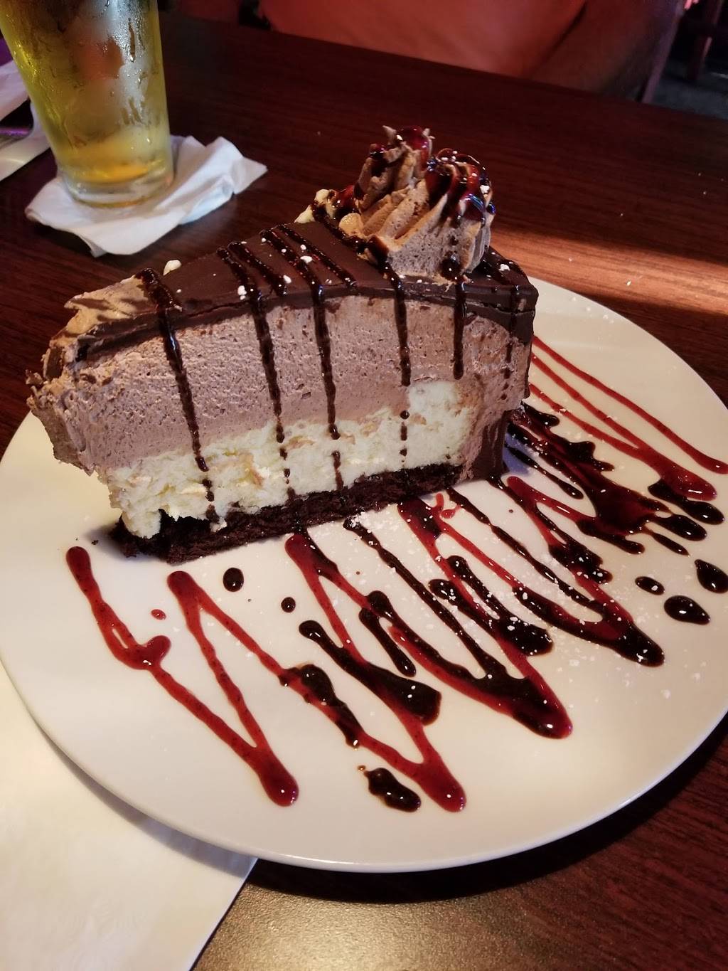 Steeplechase Sports Bar & Grill | restaurant | 1044 Broad St, Camden, SC 29020, USA | 8033109111 OR +1 803-310-9111