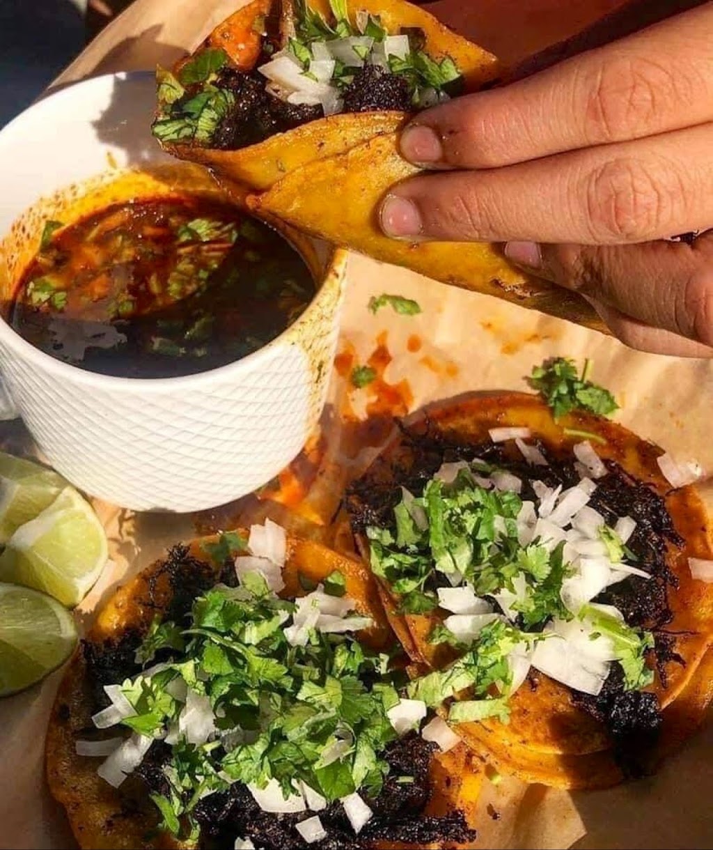 Agave Jalisco Mexican Restaurant | restaurant | 220 River St, Tilden, TX 78072, USA | 3612743337 OR +1 361-274-3337