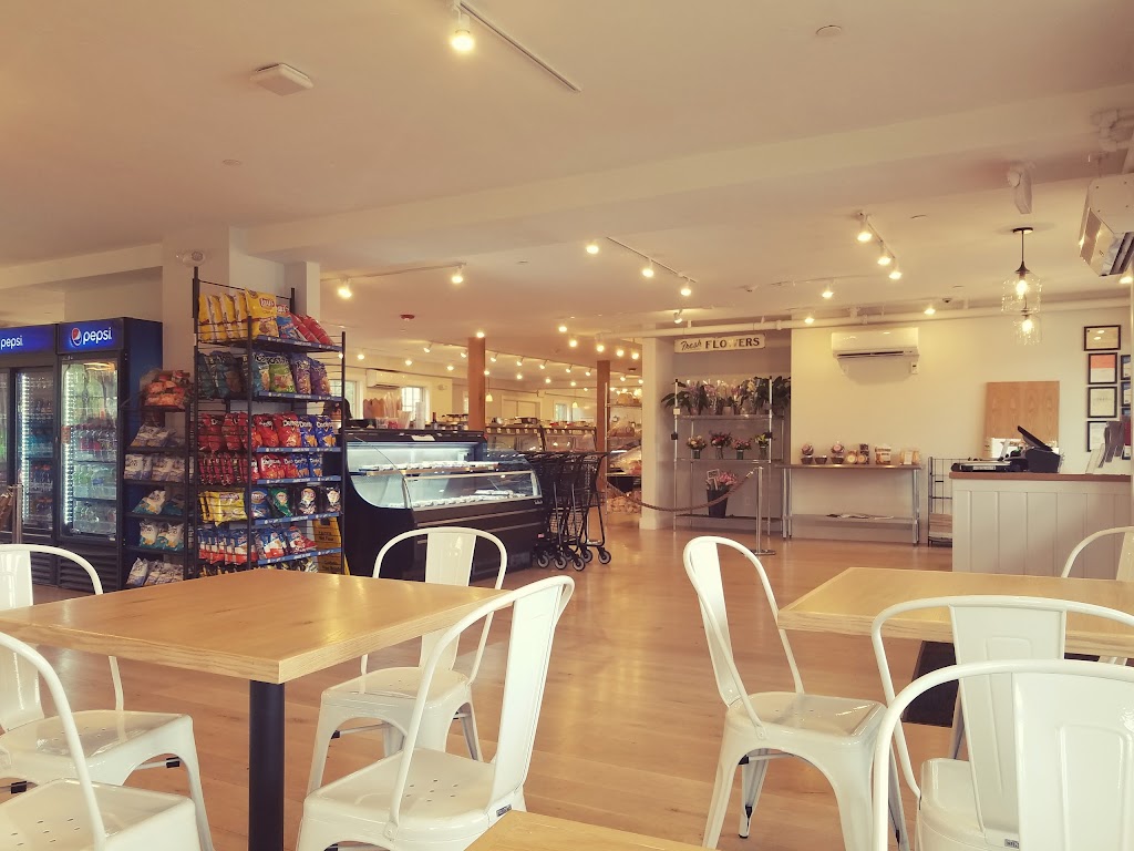 Nantucket Meat & Fish Market | cafe | 21 Old South Rd, Nantucket, MA 02554, USA | 7743335176 OR +1 774-333-5176