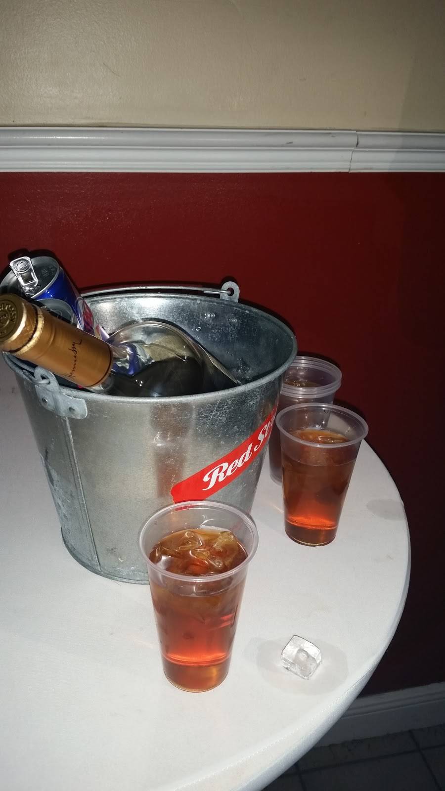 Rollins Island Grille | restaurant | 10509 N Nebraska Ave, Tampa, FL 33612, USA | 8139039626 OR +1 813-903-9626