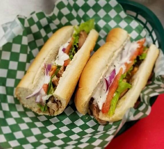 Mikeys Bistro | restaurant | 2 County Ct Blvd Unit 165, Brampton, ON L6W 3W8, Canada | 9054540548 OR +1 905-454-0548