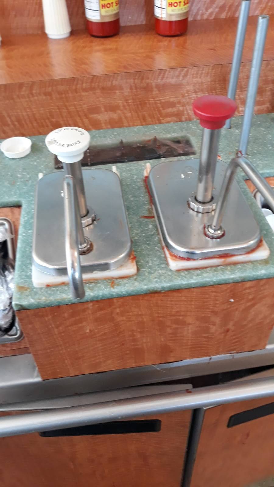 Long John Silvers | restaurant | 2101 NW 122nd St, Oklahoma City, OK 73120, USA | 4053020069 OR +1 405-302-0069