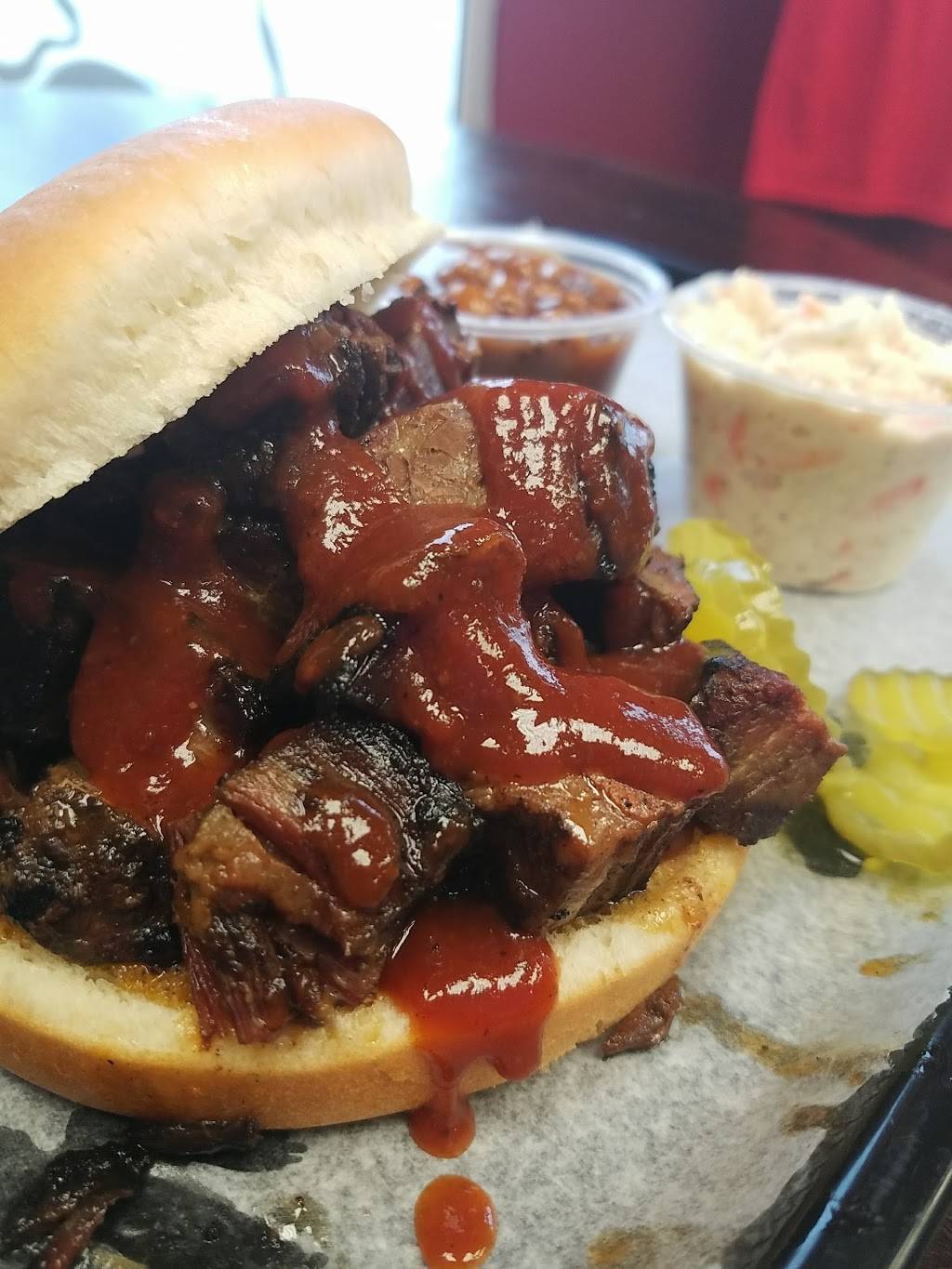 VigsKC BBQ Restaurant | restaurant | 100 S 2nd St, Odessa, MO 64076, USA | 8167191167 OR +1 816-719-1167